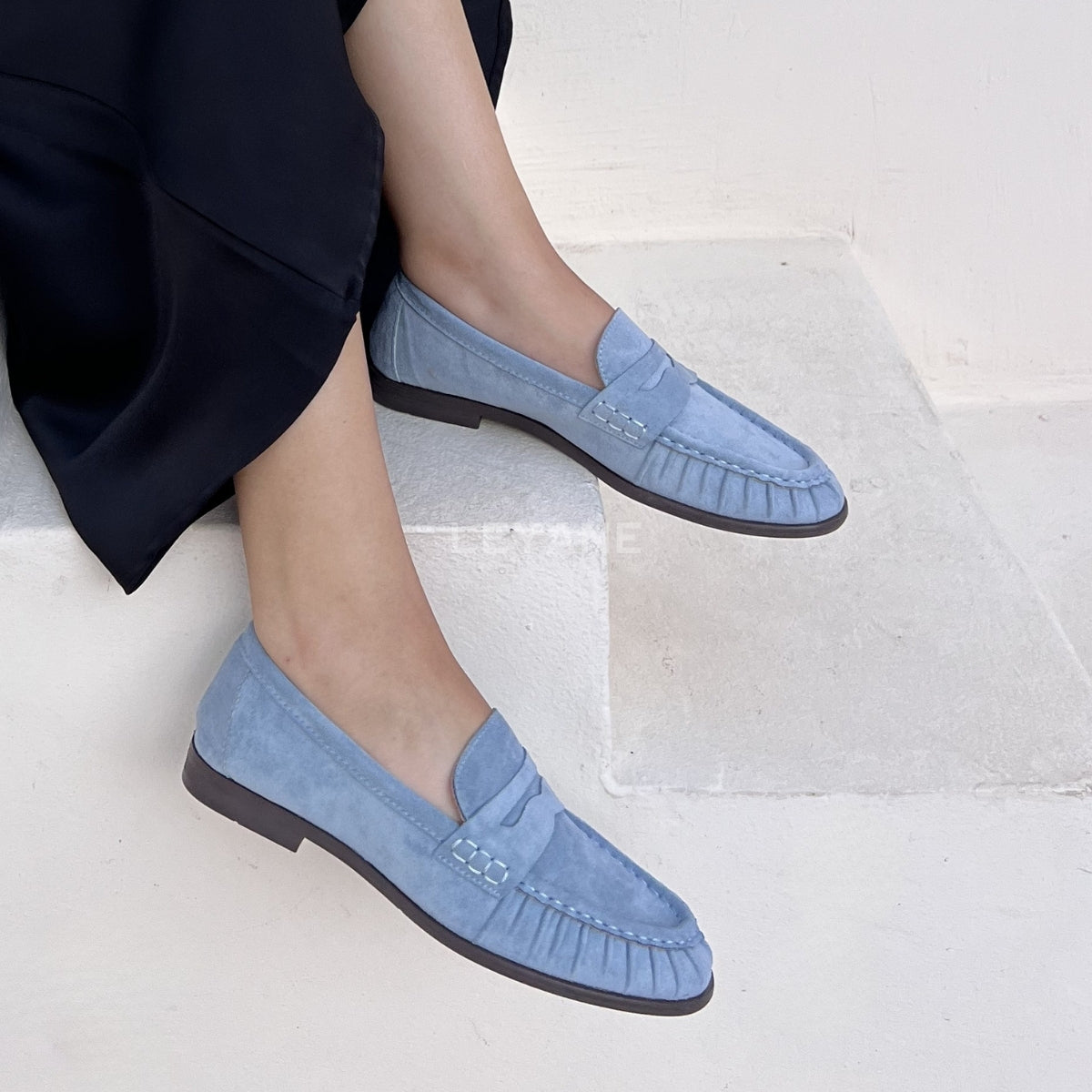 mocassin femme luxe, mocassins maroc, mocassins femme cuir , mocassin lora piana, mocassins casablanca, mocassin pour femme tendance,derbies femme, derbies femme maroc, derbies femme tamaris, derbies femme jonak,ballerine femme , ballerine femme confortable, ballerine tendance, ballerine chanel
