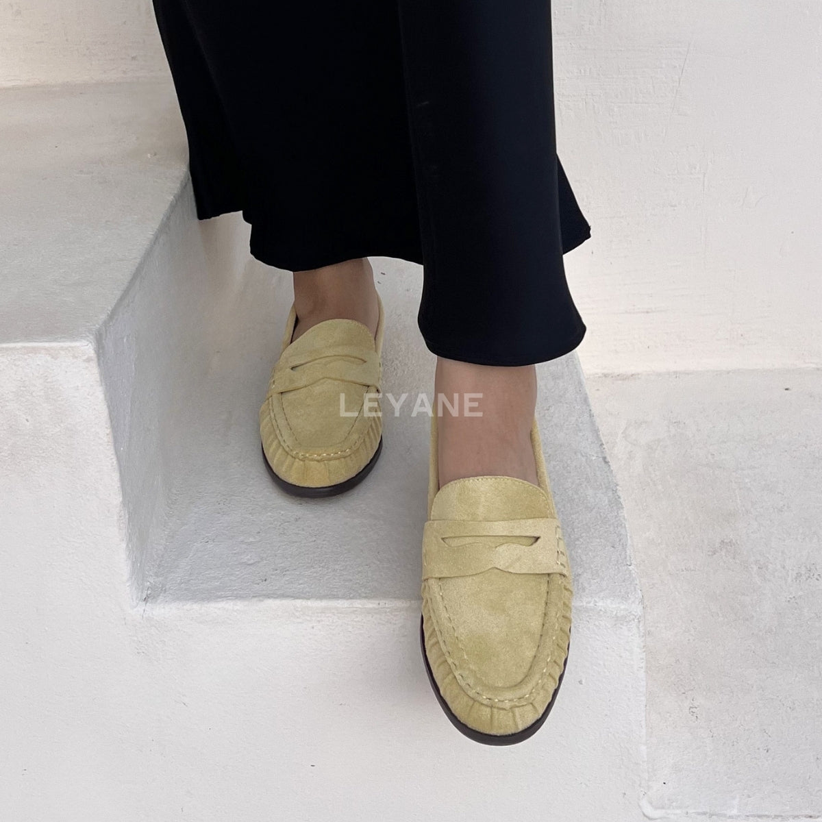 mocassin femme luxe, mocassins maroc, mocassins femme cuir , mocassin lora piana, mocassins casablanca, mocassin pour femme tendance,derbies femme, derbies femme maroc, derbies femme tamaris, derbies femme jonak,ballerine femme , ballerine femme confortable, ballerine tendance, ballerine chanel
