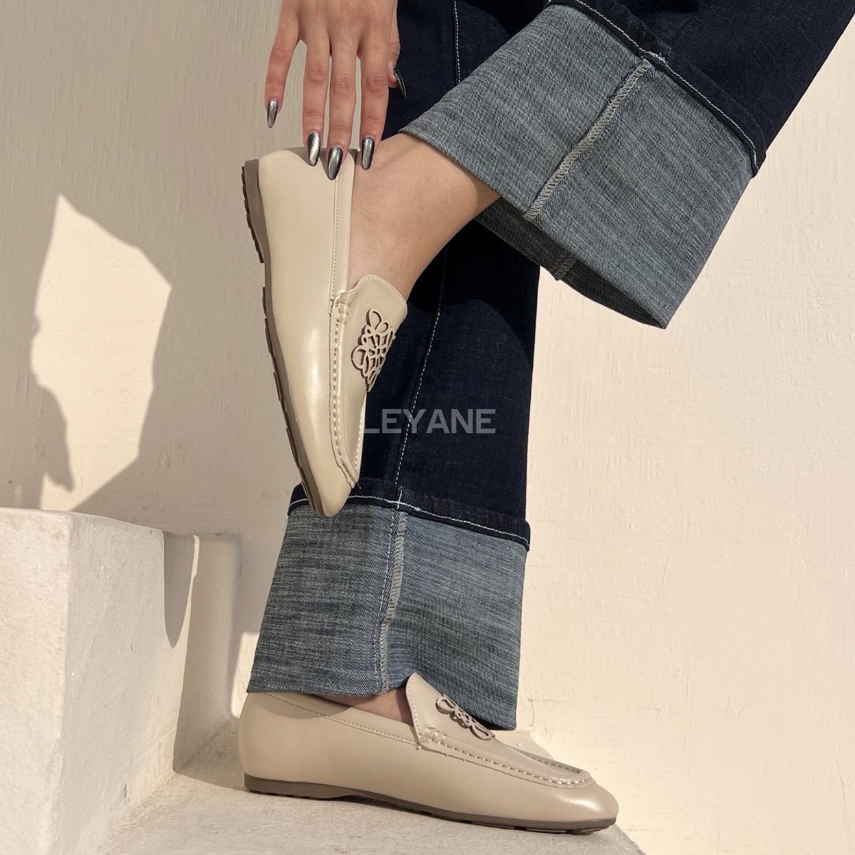 mocassin femme luxe, mocassins maroc, mocassins femme cuir , mocassin lora piana, mocassins casablanca, mocassin pour femme tendance,derbies femme, derbies femme maroc, derbies femme tamaris, derbies femme jonak,ballerine femme , ballerine femme confortable, ballerine tendance, ballerine chanel
