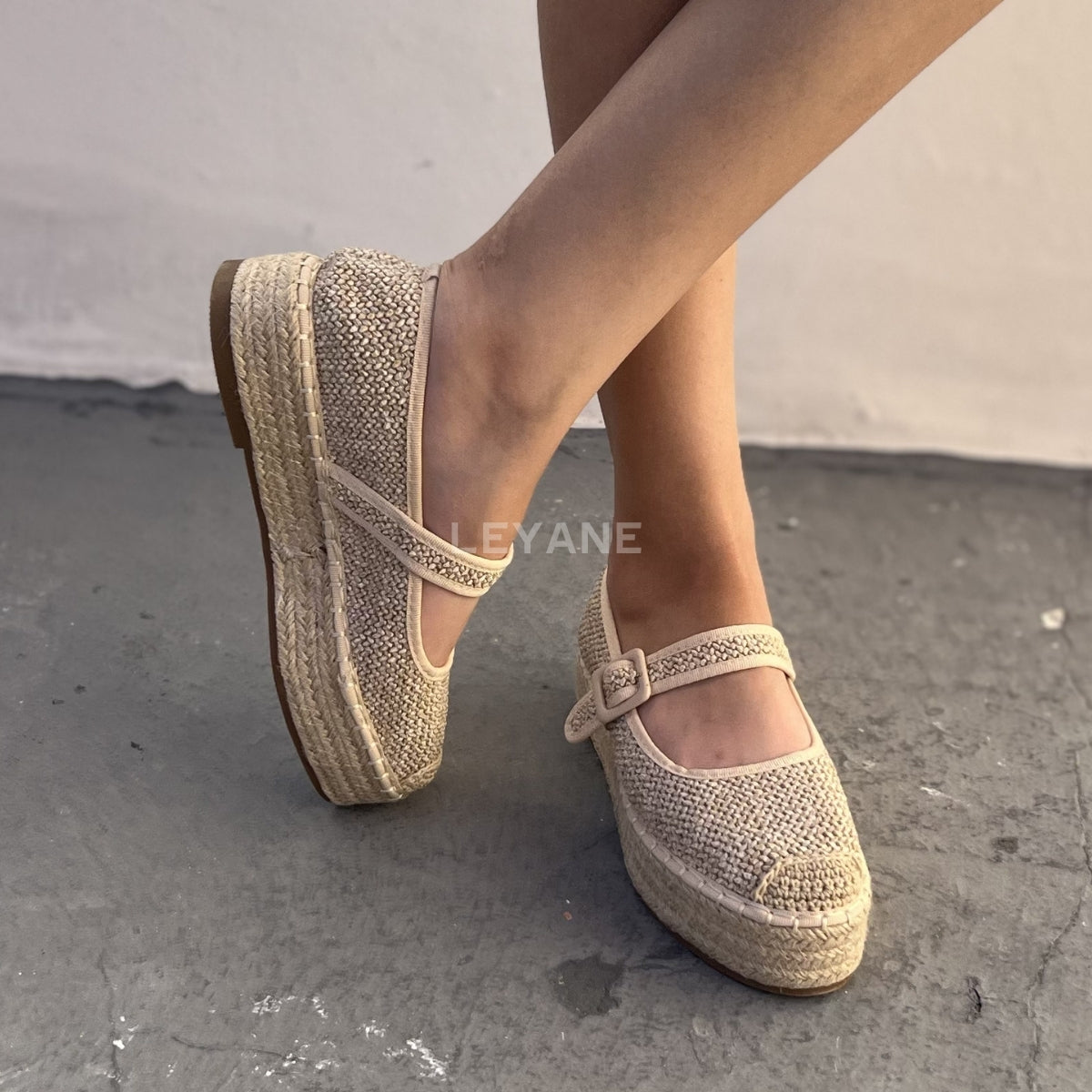 mocassin femme luxe, mocassins maroc, mocassins femme cuir , mocassin lora piana, mocassins casablanca, mocassin pour femme tendance,derbies femme, derbies femme maroc, derbies femme tamaris, derbies femme jonak,ballerine femme , ballerine femme confortable, ballerine tendance, ballerine chanel
