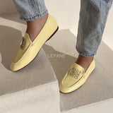 mocassin femme luxe, mocassins maroc, mocassins femme cuir , mocassin lora piana, mocassins casablanca, mocassin pour femme tendance,derbies femme, derbies femme maroc, derbies femme tamaris, derbies femme jonak,ballerine femme , ballerine femme confortable, ballerine tendance, ballerine chanel
