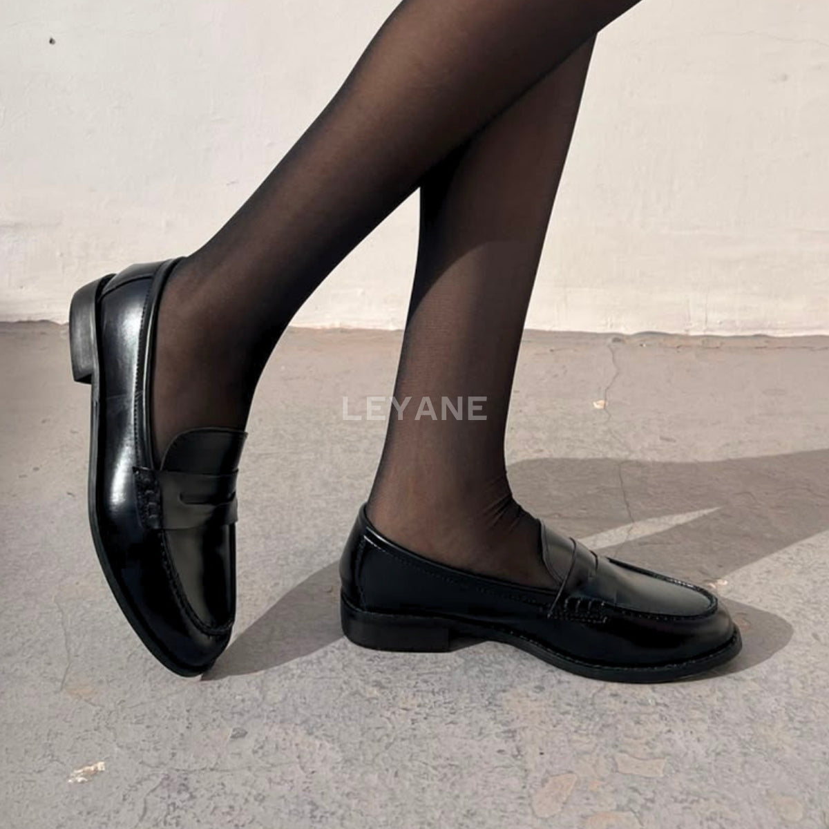 mocassin femme luxe, mocassins maroc, mocassins femme cuir , mocassin lora piana, mocassins casablanca, mocassin pour femme tendance,derbies femme, derbies femme maroc, derbies femme tamaris, derbies femme jonak,ballerine femme , ballerine femme confortable, ballerine tendance, ballerine chanel
