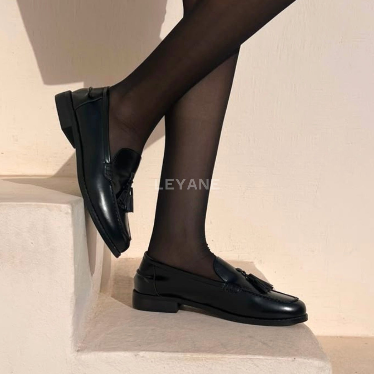 mocassin femme luxe, mocassins maroc, mocassins femme cuir , mocassin lora piana, mocassins casablanca, mocassin pour femme tendance,derbies femme, derbies femme maroc, derbies femme tamaris, derbies femme jonak,ballerine femme , ballerine femme confortable, ballerine tendance, ballerine chanel
