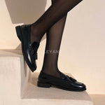 mocassin femme luxe, mocassins maroc, mocassins femme cuir , mocassin lora piana, mocassins casablanca, mocassin pour femme tendance,derbies femme, derbies femme maroc, derbies femme tamaris, derbies femme jonak,ballerine femme , ballerine femme confortable, ballerine tendance, ballerine chanel
