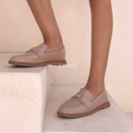 mocassin femme luxe, mocassins maroc, mocassins femme cuir , mocassin lora piana, mocassins casablanca, mocassin pour femme tendance,derbies femme, derbies femme maroc, derbies femme tamaris, derbies femme jonak,ballerine femme , ballerine femme confortable, ballerine tendance, ballerine chanel

