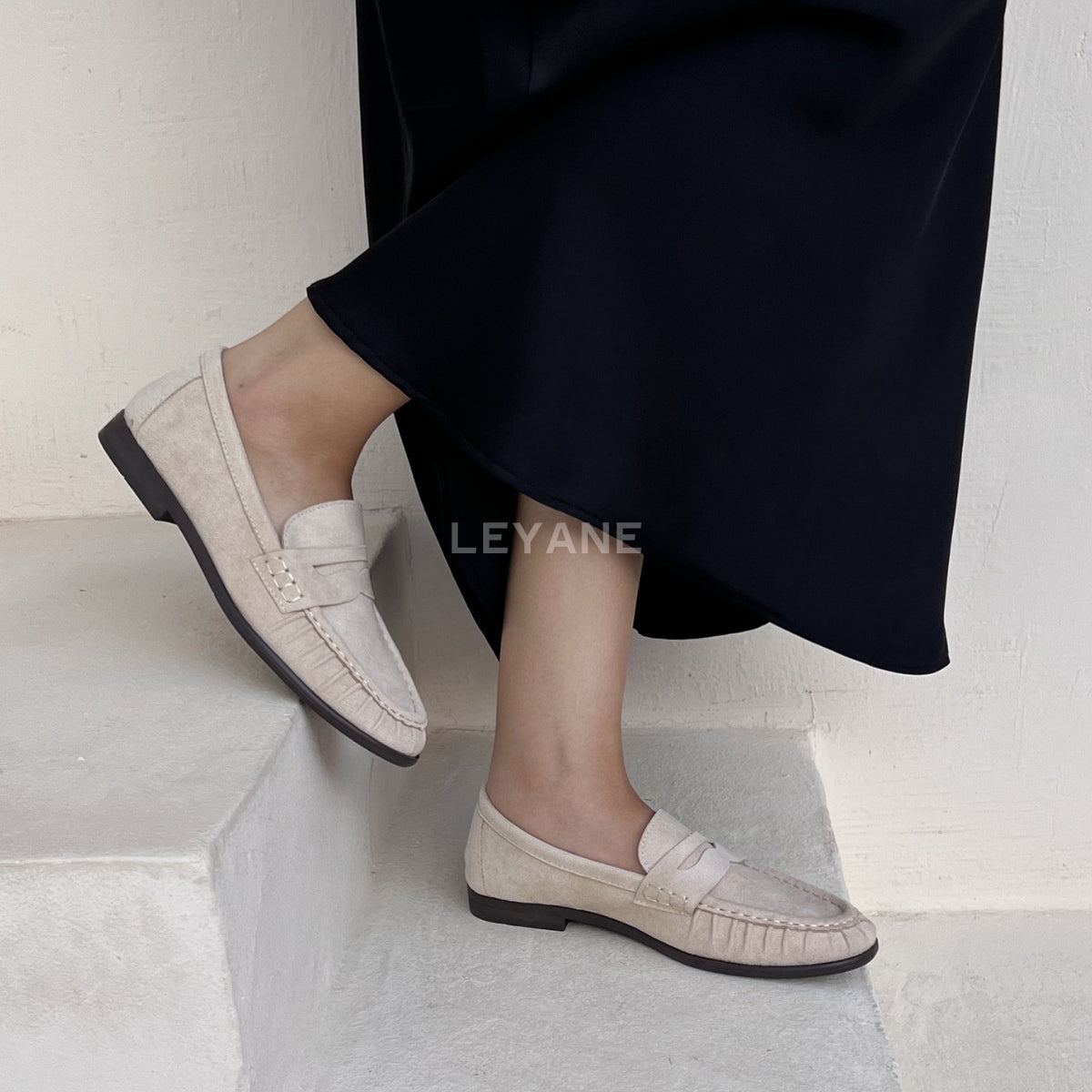 mocassin femme luxe, mocassins maroc, mocassins femme cuir , mocassin lora piana, mocassins casablanca, mocassin pour femme tendance,derbies femme, derbies femme maroc, derbies femme tamaris, derbies femme jonak,ballerine femme , ballerine femme confortable, ballerine tendance, ballerine chanel

