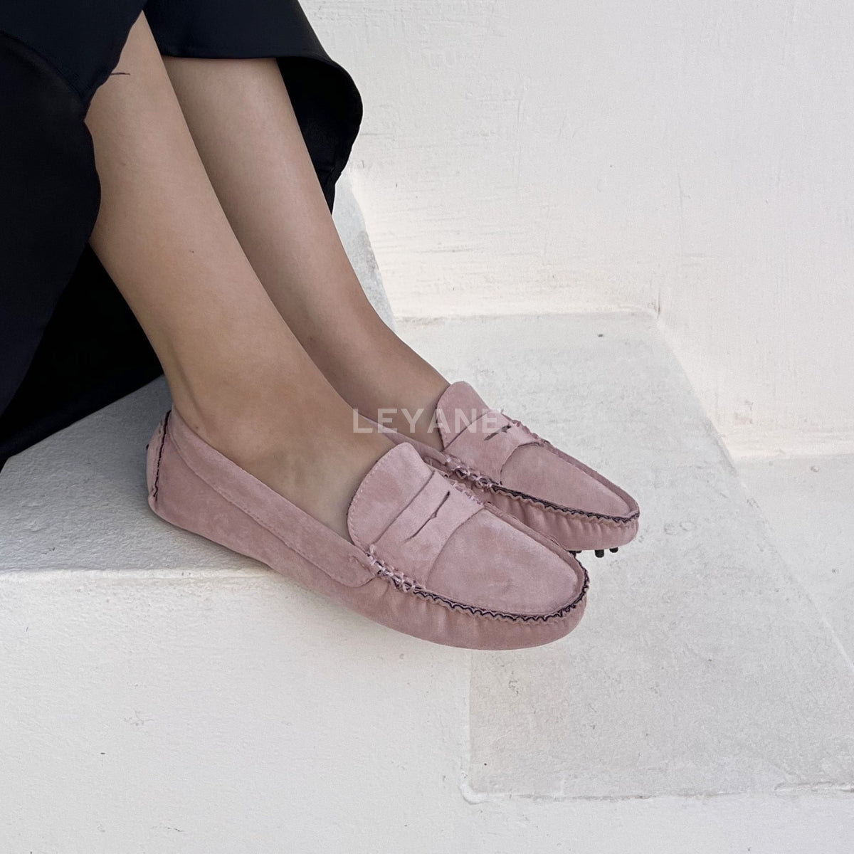 mocassin femme luxe, mocassins maroc, mocassins femme cuir , mocassin lora piana, mocassins casablanca, mocassin pour femme tendance,derbies femme, derbies femme maroc, derbies femme tamaris, derbies femme jonak,ballerine femme , ballerine femme confortable, ballerine tendance, ballerine chanel
