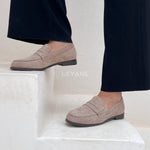 mocassin femme luxe, mocassins maroc, mocassins femme cuir , mocassin lora piana, mocassins casablanca, mocassin pour femme tendance,derbies femme, derbies femme maroc, derbies femme tamaris, derbies femme jonak,ballerine femme , ballerine femme confortable, ballerine tendance, ballerine chanel
