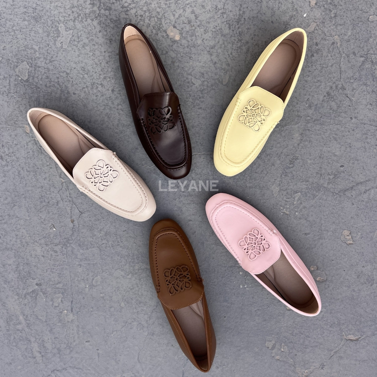 mocassin femme luxe, mocassins maroc, mocassins femme cuir , mocassin lora piana, mocassins casablanca, mocassin pour femme tendance,derbies femme, derbies femme maroc, derbies femme tamaris, derbies femme jonak,ballerine femme , ballerine femme confortable, ballerine tendance, ballerine chanel
