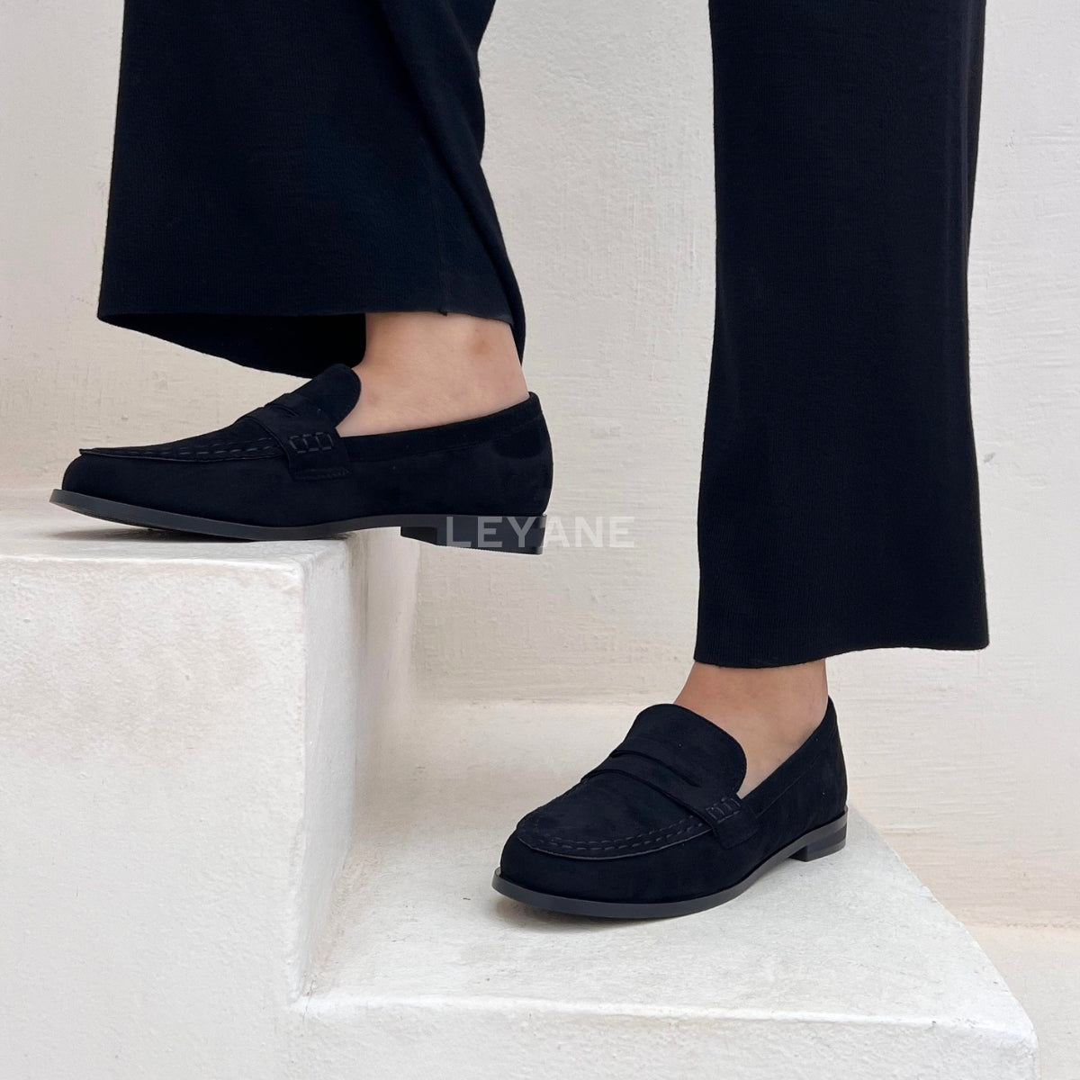 mocassin femme luxe, mocassins maroc, mocassins femme cuir , mocassin lora piana, mocassins casablanca, mocassin pour femme tendance,derbies femme, derbies femme maroc, derbies femme tamaris, derbies femme jonak,ballerine femme , ballerine femme confortable, ballerine tendance, ballerine chanel
