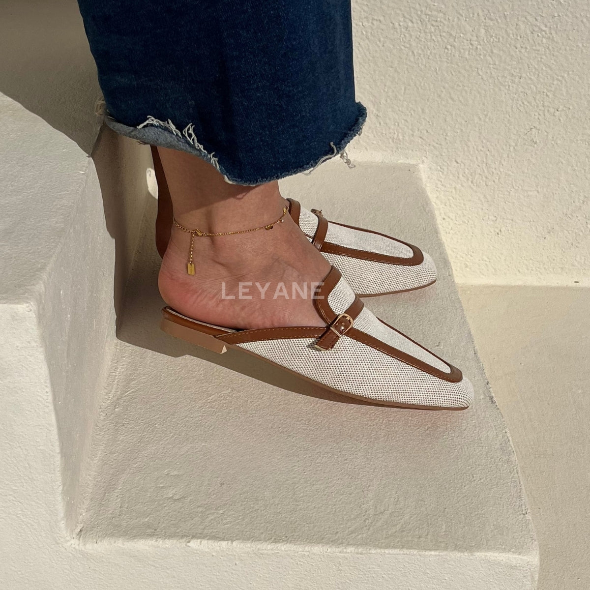 sandale plate, sandale maroc , sandale chunky, chaussures maroc, sandale femme, sandale zara, sandale été, sandals confortables, mules en daim, mules en crochets, mules maroc, mules femmes, mules tendance, sandale et mule, sabots femme
