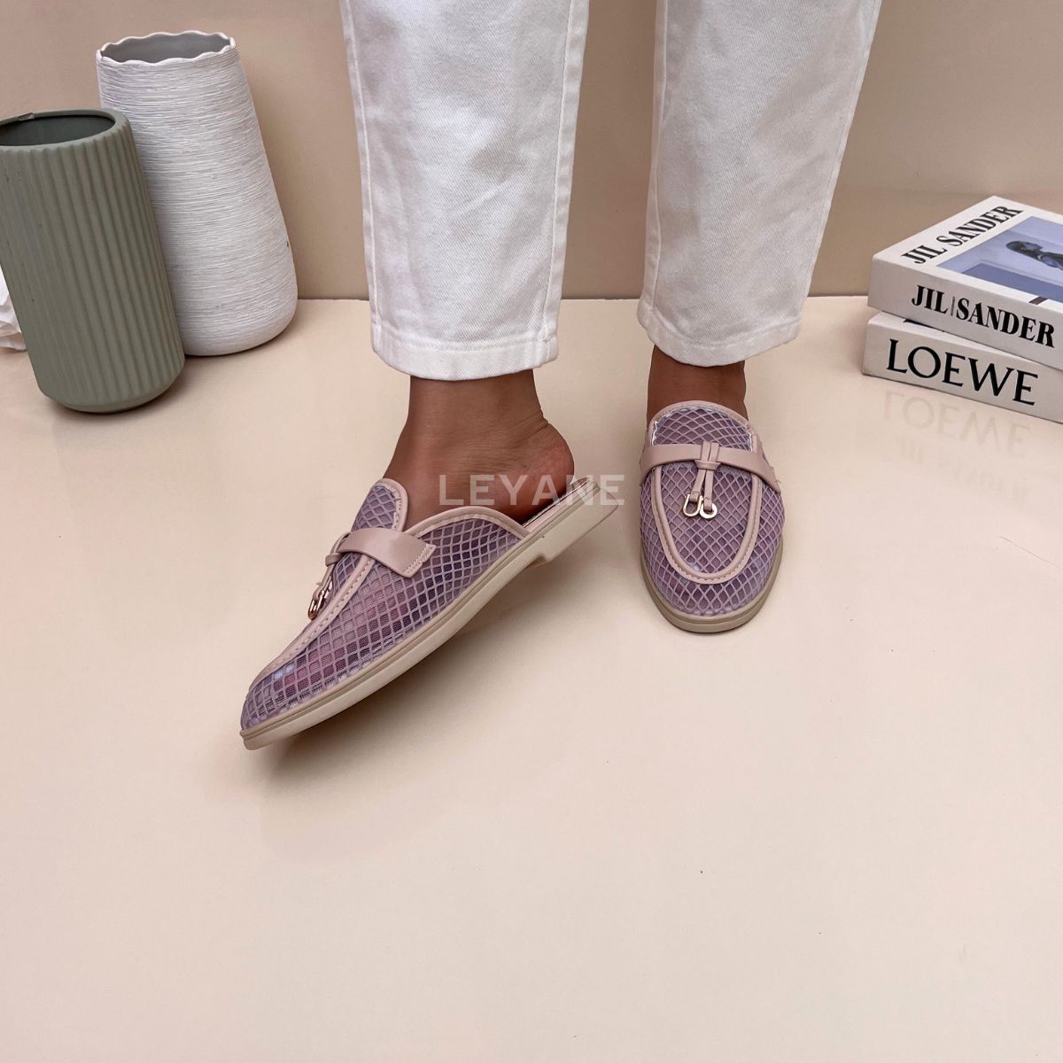 sandale plate, sandale maroc , sandale chunky, chaussures maroc, sandale femme, sandale zara, sandale été, sandals confortables, mules en daim, mules en crochets, mules maroc, mules femmes, mules tendance, sandale et mule, sabots femme
