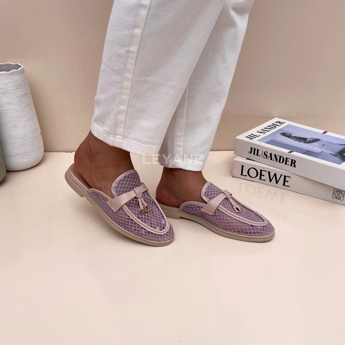 sandale plate, sandale maroc , sandale chunky, chaussures maroc, sandale femme, sandale zara, sandale été, sandals confortables, mules en daim, mules en crochets, mules maroc, mules femmes, mules tendance, sandale et mule, sabots femme
