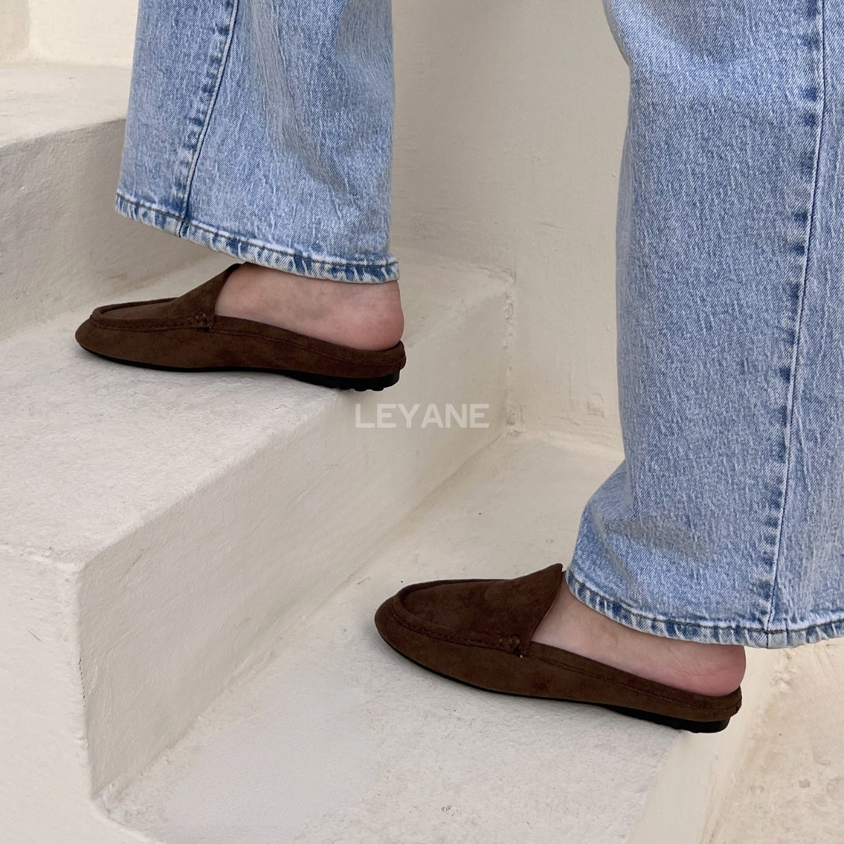 mule birkenstock, mule pour femmes, chaussures femmes maroc, chaussures en ligne pour femmes maroc, mule hiver, sabot, sabot birkenstock, sabot femmes maroc, sabot pour sortir, sabot casual
