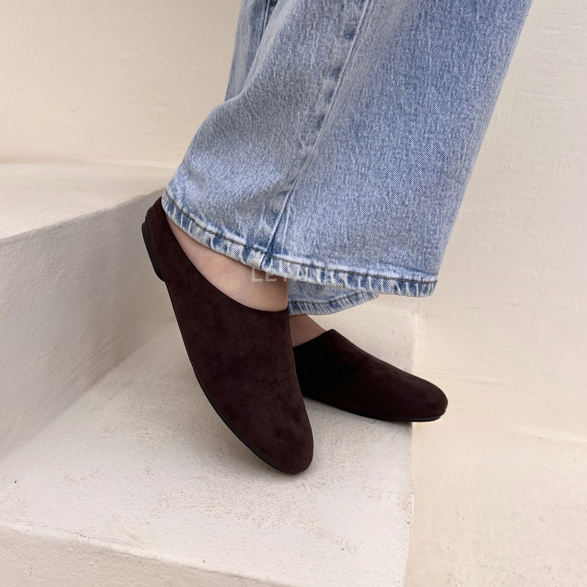 mule birkenstock, mule pour femmes, chaussures femmes maroc, chaussures en ligne pour femmes maroc, mule hiver, sabot, sabot birkenstock, sabot femmes maroc, sabot pour sortir, sabot casual
