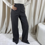 pantalon, pantalon femme, pantalon femme maroc, pantalon leyane, pantalon fluide, pantalon wide fit, pantalon classe femme, pantalon en ligne, pantalon femme en ligne, pantalon taille haute, pantalon wide fit, pantalon costume femme