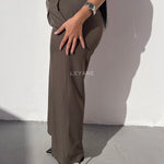  pantalon, pantalon femme, pantalon femme maroc, pantalon leyane, pantalon fluide, pantalon wide fit, pantalon classe femme, pantalon en ligne, pantalon femme en ligne, pantalon taille haute, pantalon wide fit, pantalon costume femme
