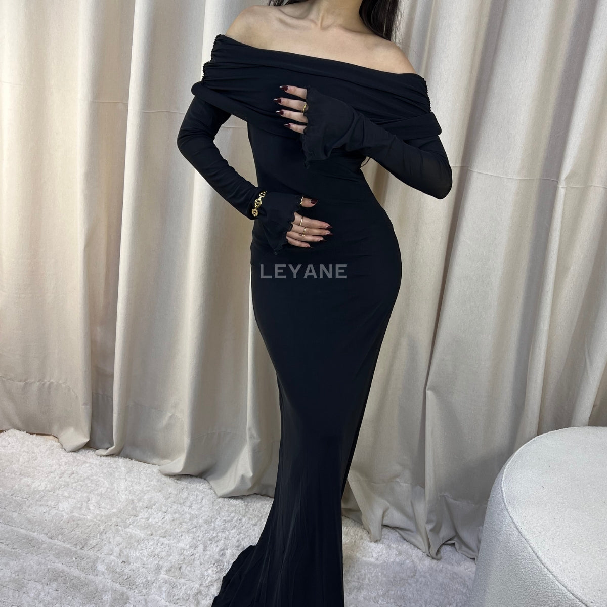 robe femme, robe soirée, robe à sequins, robe dos nu, robe événement, robe habillée, robe chic, robe élégante, robe tendance, robe en ligne, robe noire, robe marron, robe brillante, robe glamour, robe courte, robe longue, robe midi, robe ajustée, robe fluide, robe moderne, robe fashion, robe party, robe femme maroc, robe maroc, robe leyane, robe leyane maroc, robe marrakech, robe casablanca, robe rabat, robe fes, robe tanger, robe agadir, outfit femme, outfit soirée, outfit chic, outfit for a date, ootd
