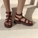 sandale plate, sandale maroc , sandale chunky, chaussures maroc, sandale femme, sandale zara, sandale été, sandals confortables, mules en daim, mules en crochets, mules maroc, mules femmes, mules tendance, sandale et mule, sabots femme
