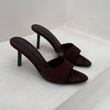 sandales à talons, sandales talon femme, sandales à talon carré, sandales à talon large, sandales à talon épais, sandales à talon haut, sandales à talon moyen, sandales confortables, sandales élégantes femme, sandales chic, sandales tendance, sandales été femme, sandales habillées, sandales minimalistes, sandales modernes, sandales ouvertes, sandales à brides, sandales bride cheville, sandales plateforme, sandales chunky talon, sandales fashion, sandales casual chic, sandales soirée, sandales style marocain