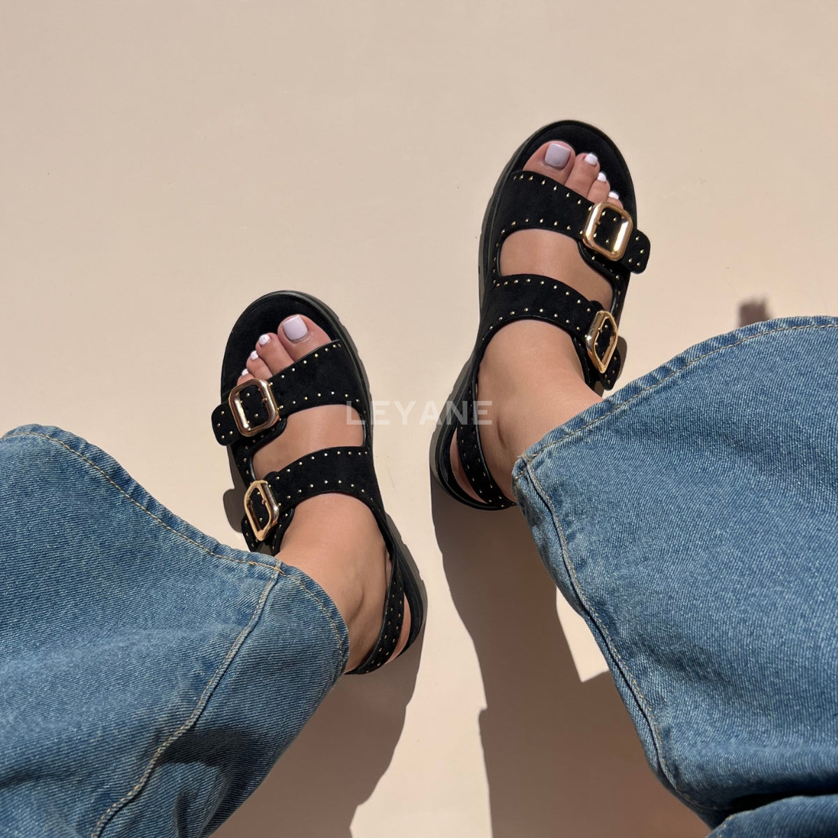 sandale plate, sandale maroc , sandale chunky, chaussures maroc, sandale femme, sandale zara, sandale été, sandals confortables, mules en daim, mules en crochets, mules maroc, mules femmes, mules tendance, sandale et mule, sabots femme
