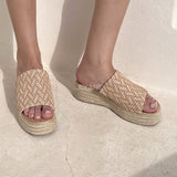 sandale compensée, sandale plateforme, sandale femme compensée, sandale été femme, sandale confortable, sandale tendance, sandale maroc, chaussures maroc femme, sandale chic été, sandale casual, sandale chunky, sandale plate femme, sandales confortables, sandale mode femme, sandale style zara, sandale bohème, sandale vacances, sandale daily wear, mules femme, mules tendance, sandale et mule femme, chaussures été femme
