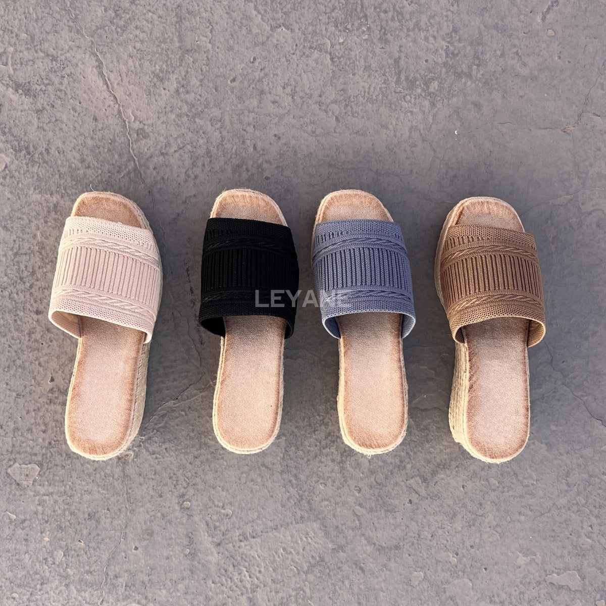 sandale compensée, sandale plateforme, sandale femme compensée, sandale été femme, sandale confortable, sandale tendance, sandale maroc, chaussures maroc femme, sandale chic été, sandale casual, sandale chunky, sandale plate femme, sandales confortables, sandale mode femme, sandale style zara, sandale bohème, sandale vacances, sandale daily wear, mules femme, mules tendance, sandale et mule femme, chaussures été femme
