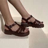 sandale plate, sandale maroc , sandale chunky, chaussures maroc, sandale femme, sandale zara, sandale été, sandals confortables, mules en daim, mules en crochets, mules maroc, mules femmes, mules tendance, sandale et mule, sabots femme
