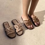 sandale plate, sandale maroc , sandale chunky, chaussures maroc, sandale femme, sandale zara, sandale été, sandals confortables, mules en daim, mules en crochets, mules maroc, mules femmes, mules tendance, sandale et mule, sabots femme
