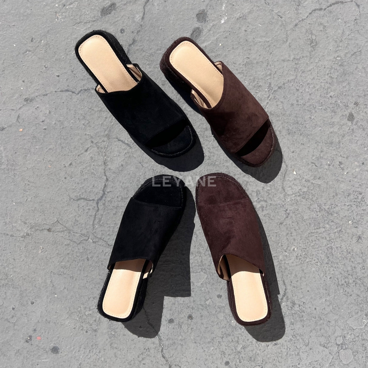 sandale compensée, sandale plateforme, sandale femme compensée, sandale été femme, sandale confortable, sandale tendance, sandale maroc, chaussures maroc femme, sandale chic été, sandale casual, sandale chunky, sandale plate femme, sandales confortables, sandale mode femme, sandale style zara, sandale bohème, sandale vacances, sandale daily wear, mules femme, mules tendance, sandale et mule femme, chaussures été femme
