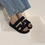 sandale plate, sandale maroc , sandale chunky, chaussures maroc, sandale femme, sandale zara, sandale été, sandals confortables, mules en daim, mules en crochets, mules maroc, mules femmes, mules tendance, sandale et mule, sabots femme
