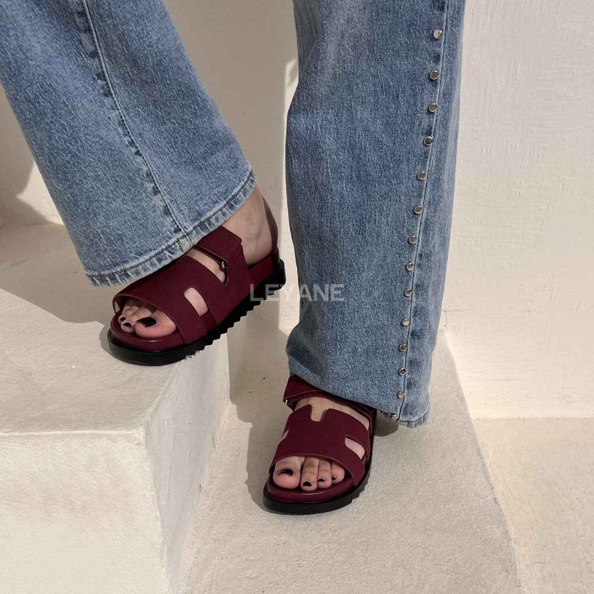 sandale plate, sandale maroc , sandale chunky, chaussures maroc, sandale femme, sandale zara, sandale été, sandals confortables, mules en daim, mules en crochets, mules maroc, mules femmes, mules tendance, sandale et mule, sabots femme
