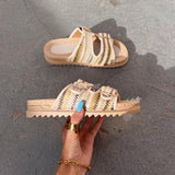 sandale plate, sandale maroc , sandale chunky, chaussures maroc, sandale femme, sandale zara, sandale été, sandals confortables, mules en daim, mules en crochets, mules maroc, mules femmes, mules tendance, sandale et mule, sabots femme
