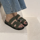 sandale plate, sandale maroc , sandale chunky, chaussures maroc, sandale femme, sandale zara, sandale été, sandals confortables, mules en daim, mules en crochets, mules maroc, mules femmes, mules tendance, sandale et mule, sabots femme
