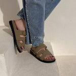 sandale plate, sandale maroc , sandale chunky, chaussures maroc, sandale femme, sandale zara, sandale été, sandals confortables, mules en daim, mules en crochets, mules maroc, mules femmes, mules tendance, sandale et mule, sabots femme
