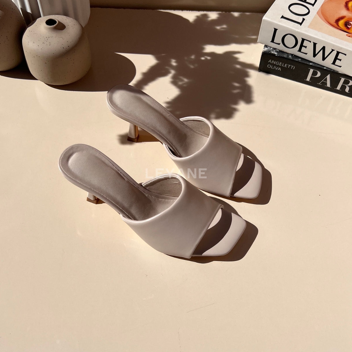 escarpin femme maroc,escarpin maroc online, escarpin femme luxe, escarpins femme demi talon,chaussures femmes, aldo; chaussures maroc, sandale talon, chaussures zara, keyza, eram, basket femme, couleur ,tendance,talon ,confortable,tendance,mi-talons,chanel,style,talon femme luxe, talon femme,talon femme maroc, slingback, slingback maroc, slingback chanel,slingback shoes, escarpins slingback, slingback jonak, slingback femme,babies femme
