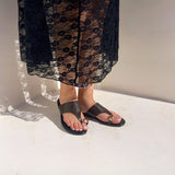 sandale plate, sandale maroc , sandale chunky, chaussures maroc, sandale femme, sandale zara, sandale été, sandals confortables, mules en daim, mules en crochets, mules maroc, mules femmes, mules tendance, sandale et mule, sabots femme
