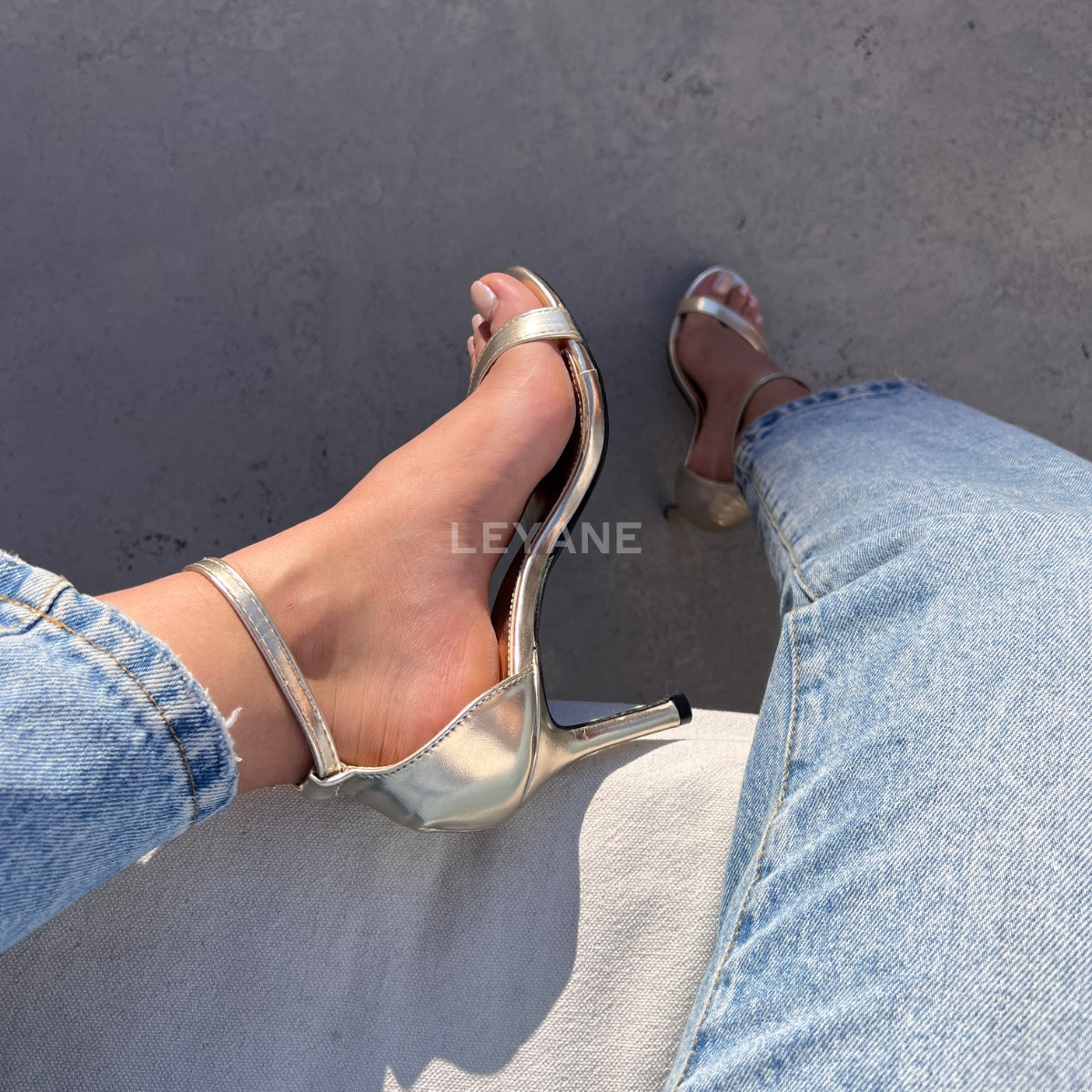 escarpin femme maroc,escarpin maroc online, escarpin femme luxe, escarpins femme demi talon,chaussures femmes, aldo; chaussures maroc, sandale talon, chaussures zara, keyza, eram, basket femme, couleur ,tendance,talon ,confortable,tendance,mi-talons,chanel,style,talon femme luxe, talon femme,talon femme maroc, slingback, slingback maroc, slingback chanel,slingback shoes, escarpins slingback, slingback jonak, slingback femme,babies femme
