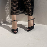 escarpin femme maroc,escarpin maroc online, escarpin femme luxe, escarpins femme demi talon,chaussures femmes, aldo; chaussures maroc, chaussures zara, keyza, eram,tendance,talon ,confortable,tendance,mi-talons,chanel,style,talon femme luxe, talon femme,talon femme maroc, slingback, slingback maroc, slingback chanel,slingback shoes, escarpins slingback, slingback jonak, slingback femme,babies femme
