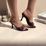 escarpin femme maroc,escarpin maroc online, escarpin femme luxe, escarpins femme demi talon,chaussures femmes, aldo; chaussures maroc, sandale talon, chaussures zara, keyza, eram, basket femme, couleur ,tendance,talon ,confortable,tendance,mi-talons,chanel,style,talon femme luxe, talon femme,talon femme maroc, slingback, slingback maroc, slingback chanel,slingback shoes, escarpins slingback, slingback jonak, slingback femme,babies femme


