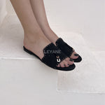 sandale plate, sandale maroc , sandale chunky, chaussures maroc, sandale femme, sandale zara, sandale été, sandals confortables, mules en daim, mules en crochets, mules maroc, mules femmes, mules tendance, sandale et mule, sabots femme
