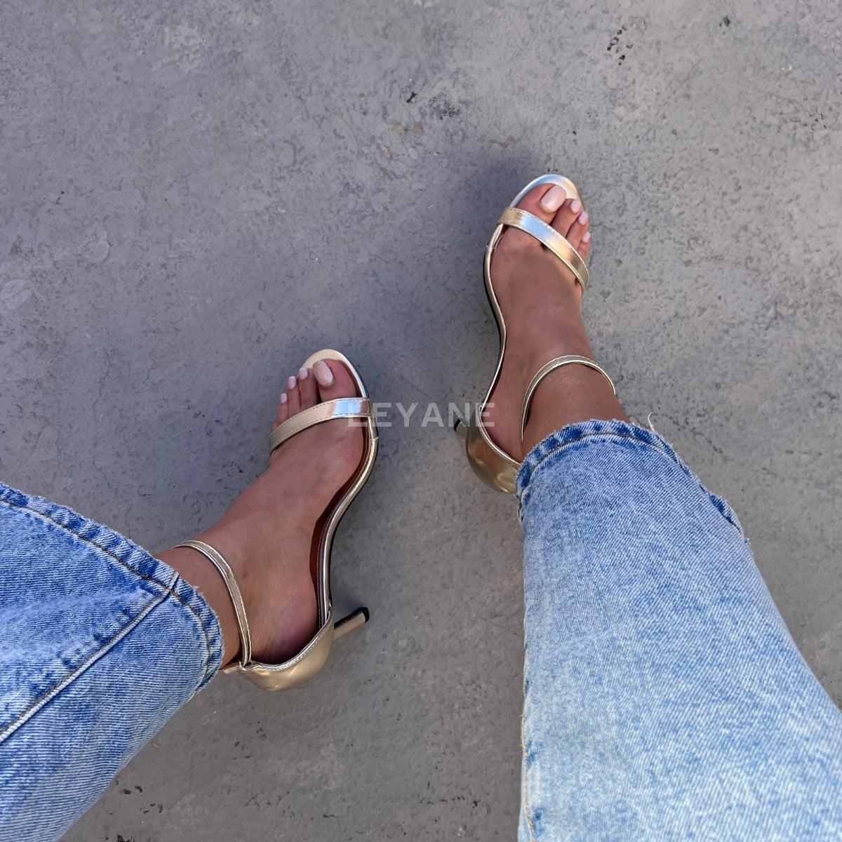 escarpin femme maroc,escarpin maroc online, escarpin femme luxe, escarpins femme demi talon,chaussures femmes, aldo; chaussures maroc, sandale talon, chaussures zara, keyza, eram, basket femme, couleur ,tendance,talon ,confortable,tendance,mi-talons,chanel,style,talon femme luxe, talon femme,talon femme maroc, slingback, slingback maroc, slingback chanel,slingback shoes, escarpins slingback, slingback jonak, slingback femme,babies femme
