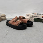 sandale plate, sandale maroc , sandale chunky, chaussures maroc, sandale femme, sandale zara, sandale été, sandals confortables, mules en daim, mules en crochets, mules maroc, mules femmes, mules tendance, sandale et mule, sabots femme
