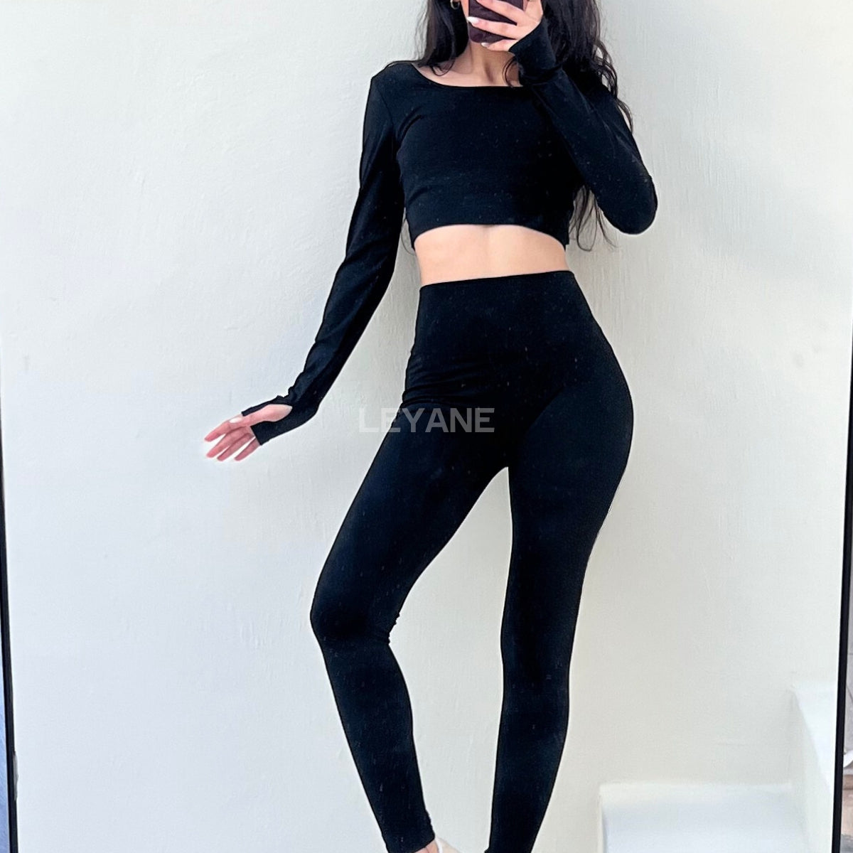  ensemble sport, ensemble stretch, ensemble événement, ensemble en ligne, ensemble marron, ensemble noir, ensemble zara, ensemble leyane, ensemble court, ensemble long, ensemble femme maroc, ensemble leyane maroc, ensemble marrakech, ensemble casablanca, ensemble fes, ensemble tanger, ensemble agadir, outfit for a date, ootd
