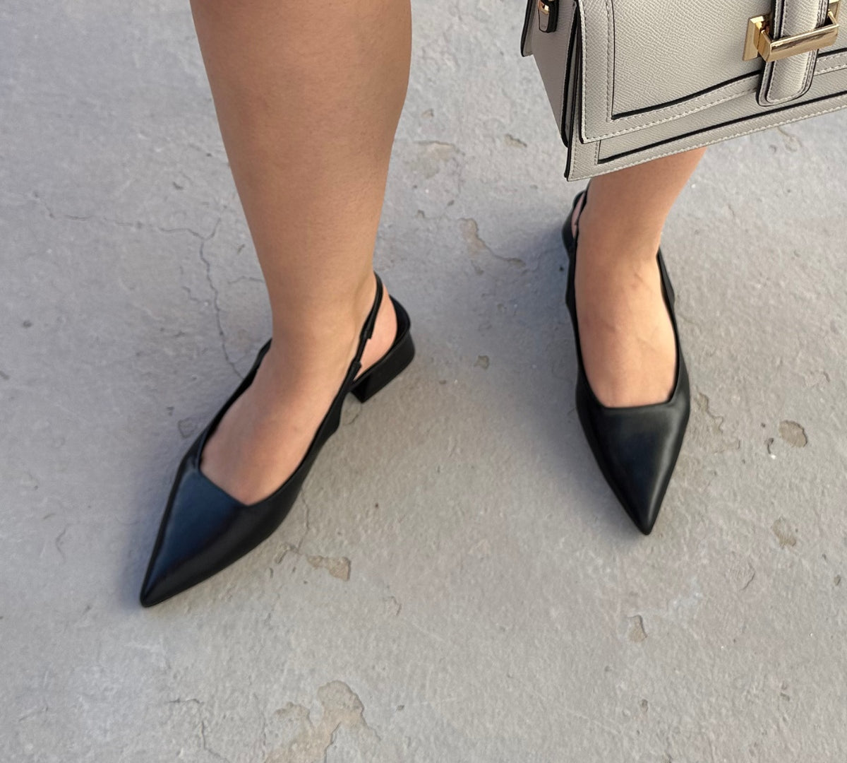 escarpin femme maroc,escarpin maroc online, escarpin femme luxe, escarpins femme demi talon,chaussures femmes, aldo; chaussures maroc, sandale talon, chaussures zara, keyza, eram, basket femme, couleur ,tendance,talon ,confortable,tendance,mi-talons,chanel,style,talon femme luxe, talon femme,talon femme maroc, slingback, slingback maroc, slingback chanel,slingback shoes, escarpins slingback, slingback jonak, slingback femme,babies femme
