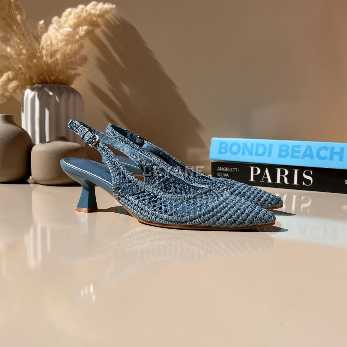 escarpin femme maroc,escarpin maroc online, escarpin femme luxe, escarpins femme demi talon,chaussures femmes, aldo; chaussures maroc, sandale talon, chaussures zara, keyza, eram, basket femme, couleur ,tendance,talon ,confortable,tendance,mi-talons,chanel,style,talon femme luxe, talon femme,talon femme maroc, slingback, slingback maroc, slingback chanel,slingback shoes, escarpins slingback, slingback jonak, slingback femme,babies femme
