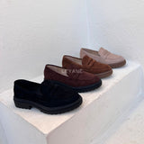 mocassin femme luxe, mocassins maroc, mocassins femme cuir , mocassin lora piana, mocassins casablanca, mocassin pour femme tendance,derbies femme, derbies femme maroc, derbies femme tamaris, derbies femme jonak,ballerine femme , ballerine femme confortable, ballerine tendance, ballerine chanel,
