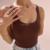 top femme, top soirée, top à sequins, top dos nu, top événement, top habillé, top chic, top élégant, top tendance, top en ligne, top noir, top marron, top brillant, top glamour, top court, top long, top ajusté, top moderne, top fashion, top party, top femme maroc, top maroc, top leyane, top leyane maroc, top marrakech, top casablanca, top rabat, top fes, top tanger, top agadir, outfit femme, outfit soirée, outfit chic, outfit for a date, ootd
