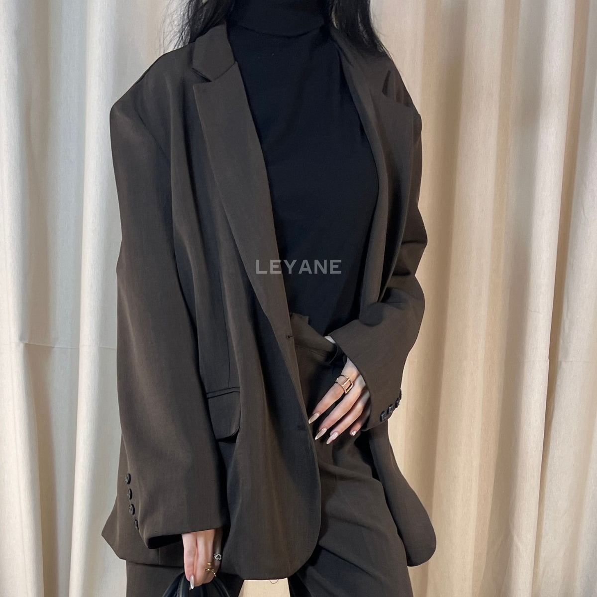 Veste femme, veste femme maroc, veste oversize, veste en ligne pour femme, veste zara, blouson, blouson femme, veste effet daim, bomber femme, veste pour femme maroc, veste bershka femme, veste stradivarus, veste zara femme, veste maroc en ligne, veste en cuir, veste aviateur
