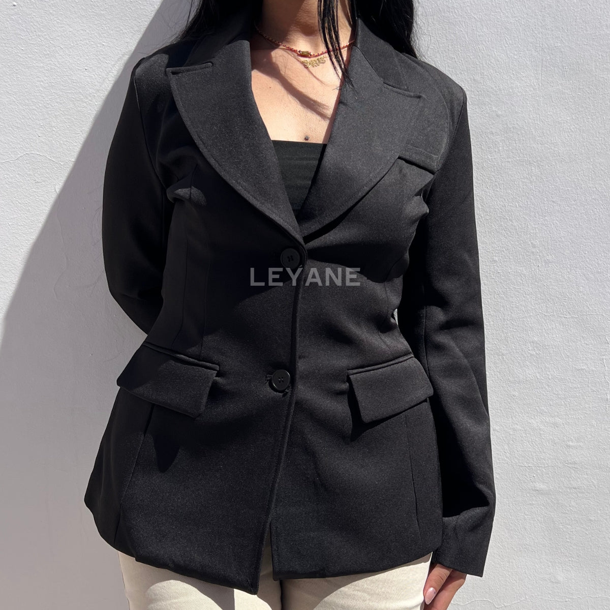 Veste femme, veste femme maroc, veste oversize, veste en ligne pour femme, veste zara, blouson, blouson femme, veste effet daim, bomber femme, veste pour femme maroc, veste bershka femme, veste stradivarus, veste zara femme, veste maroc en ligne, veste en cuir, veste aviateur
